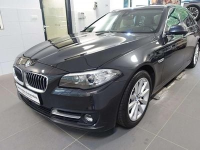 Grau Gebraucht 2016 BMW 520 Kombi | € 24.660