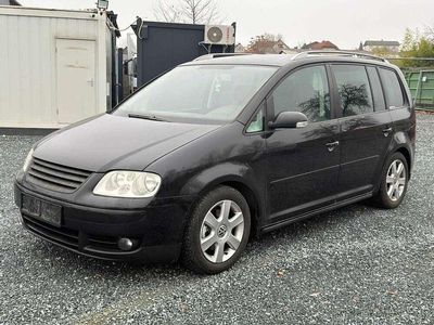 Schwarz Gebraucht 2005 VW Touran Highline Van / Kleinbus | € 2.990 (Teuer)