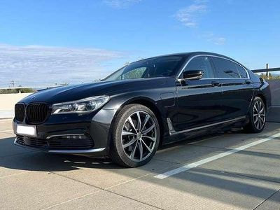 Gebraucht 2017 BMW 740 iPerformance Limousine | € 27.900