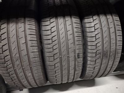 Grau Gebraucht 2013 Hyundai Santa Fe SUV | € 44.450