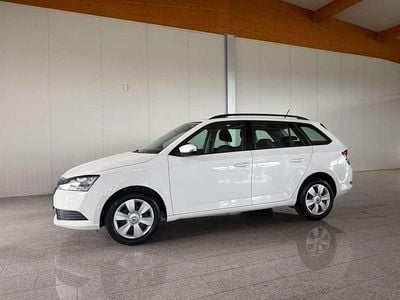 Gebraucht Skoda Fabia Active 95 PS (69 kW) 2020 Weiß Kombi