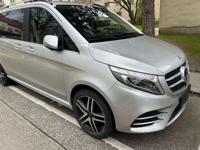 Mercedes V250