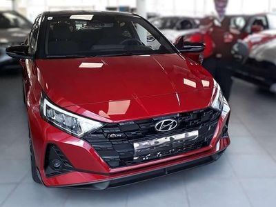 Gebraucht Hyundai i20 99 PS (72 kW) 2021 Rot Kleinwagen