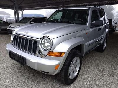 Silber Gebraucht 2006 Jeep Cherokee Limited SUV | € 10.990