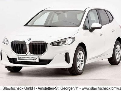 Weiß Gebraucht 2023 BMW 216 Kombi | € 26.900 (Etwas zu teuer)