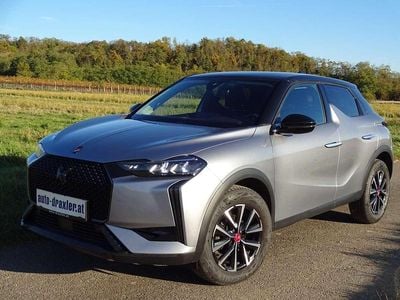 Grau Gebraucht 2024 DS Automobiles DS3 Performance SUV | € 21.900