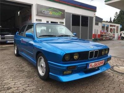 Blau Gebraucht 1986 BMW 325 Coupé | € 9.999