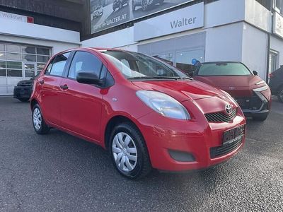 Rot Gebraucht 2011 Toyota Yaris Kleinwagen | € 6.980 (Fairer Preis)