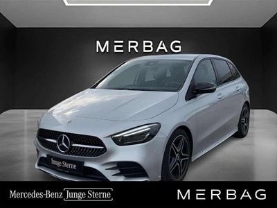 Silber Gebraucht 2023 Mercedes 200 AMG line Limousine | € 35.990 (Guter Preis)
