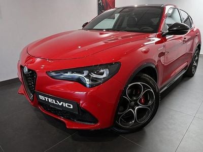 Rot Neu 2025 Alfa Romeo Stelvio Veloce SUV | € 75.865