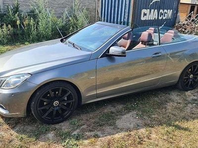 Grau Gebraucht 2011 Mercedes E220 Cabrio | € 17.500 (Guter Preis)