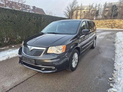 gebraucht Lancia Voyager 2,8 CRD Gold