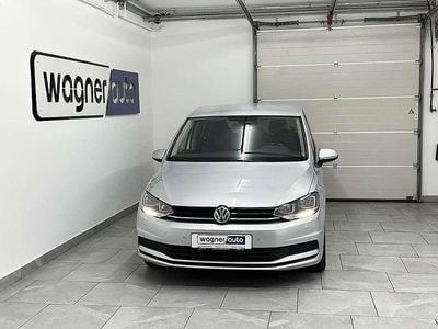 Gebraucht VW Touran 116 PS (85 kW) 2019 Silber Van / Kleinbus