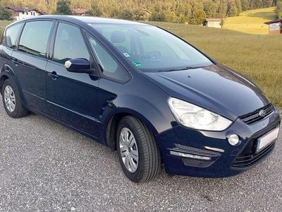 Blau Gebraucht 2011 Ford S-MAX Trend Van / Kleinbus | € 4.500 (Guter Preis)
