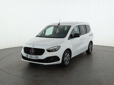 Arktikweiß Gebraucht 2023 Mercedes Citan 113 Kombi | € 32.388