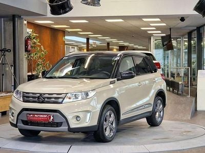 Grau Gebraucht 2015 Suzuki Vitara GL SUV | € 16.980 (Etwas zu teuer)