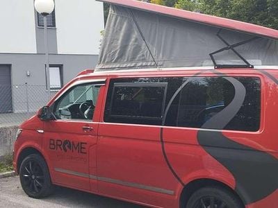 Rot Gebraucht 2016 VW Transporter California Van | € 44.000