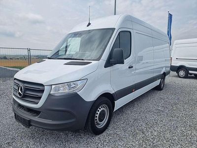 Weiß Gebraucht 2019 Mercedes Sprinter Van | € 42.990