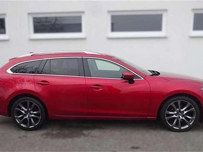 Rot Gebraucht 2016 Mazda 6 Inclusive Kombi | € 14.490 (Teuer)