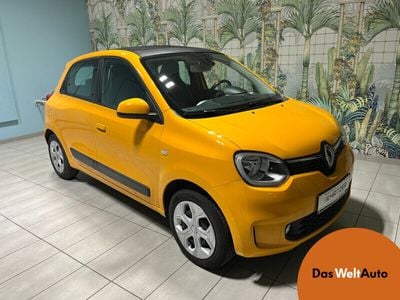 Mittelgelb normal Gebraucht 2021 Renault Twingo Zen Kleinwagen | € 9.900 (Guter Preis)