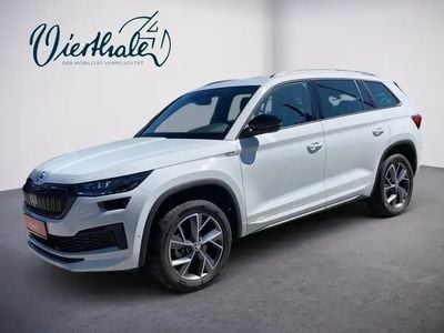 Weiss metallic Gebraucht 2024 Skoda Kodiaq SportLine SUV | € 49.950 (Etwas zu teuer)