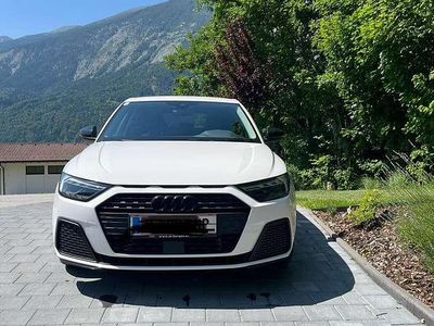 Weiß Gebraucht 2020 Audi A1 Sportback Kleinwagen | € 19.250 (Teuer)