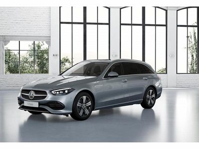 Hightechsilber metal Gebraucht 2024 Mercedes C220 Kombi | € 54.950