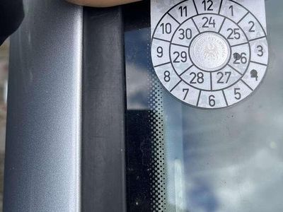 Gebraucht 2007 VW Touran Highline Van / Kleinbus | € 5.000 (Etwas zu teuer)