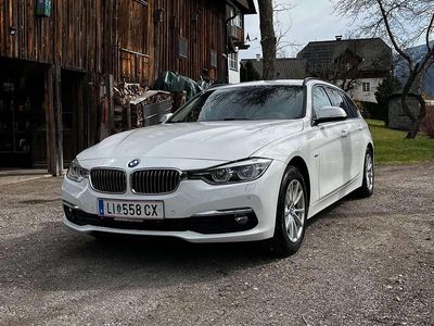 Weiß Gebraucht 2015 BMW 320 Luxury Line Kombi | € 9.650 (Teuer)