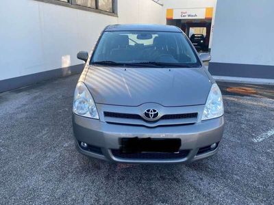 gebraucht Toyota Corolla Verso 2,0 D-4D Linea Sol Ds.