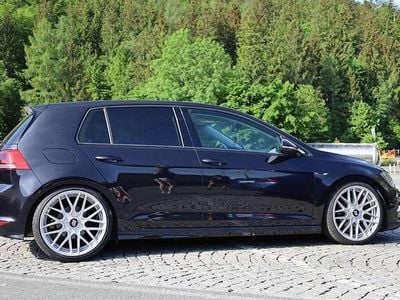 Gebraucht VW Golf VII Highline 150 PS (110 kW) 2015 Schwarz Limousine