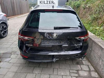 Gebraucht 2018 Skoda Superb Ambition Kombi | € 12.700