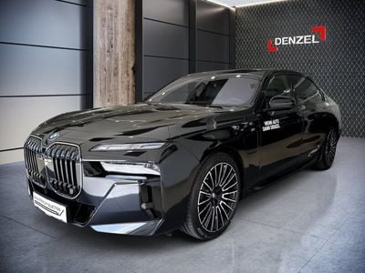 Saphirschwarz metall Gebraucht 2025 BMW 750e Efficient Dynamics Limousine | € 116.890