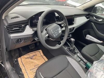 Schwarz Neu 2025 Skoda Kamiq Selection SUV | € 32.698 (Fairer Preis)
