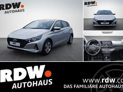 Gebraucht Hyundai i20 84 PS (61 kW) 2020 Grau Kleinwagen