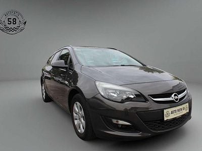 Grau Gebraucht 2015 Opel Astra Edition Kombi | € 6.790 (Fairer Preis)