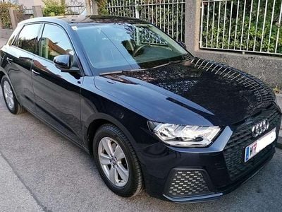 Gebraucht Audi A1 Sportback Comfort 116 PS (85 kW) 2019 Blau Kleinwagen