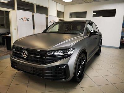 Mittelgrau normal Gebraucht 2024 VW Touareg R SUV | € 81.000