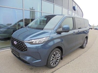 Neu 2025 Ford Tourneo Titanium Van / Kleinbus | € 53.990 (Guter Preis)