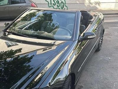 Gebraucht 2005 Mercedes CLK320 Avantgarde Cabrio | € 10.990