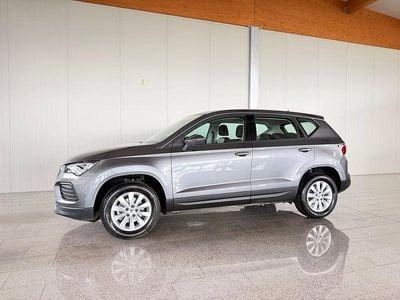 Mittelgrau metallic Gebraucht 2023 Seat Ateca Reference SUV | € 21.880 (Guter Preis)