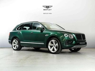 Grün Gebraucht 2017 Bentley Bentayga SUV | € 139.900