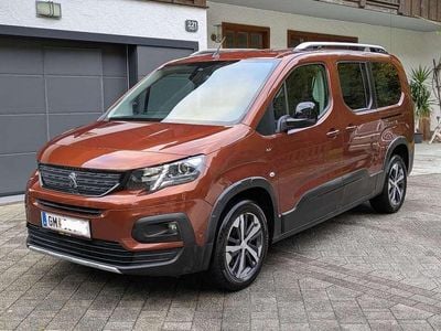Braun Gebraucht 2021 Peugeot Rifter GT Van / Kleinbus | € 27.000 (Teuer)