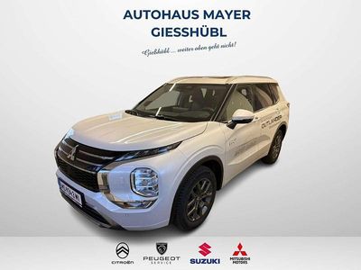 Weiß Neu 2025 Mitsubishi Outlander P-HEV SUV | € 56.240