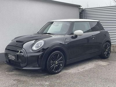 Gebraucht Mini Cooper SE 135 kW (184 PS) 2021 Schwarz Kleinwagen