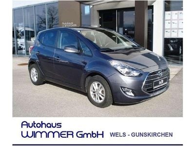 Gebraucht Hyundai i20 125 PS (91 kW) 2019 Grau Kleinwagen