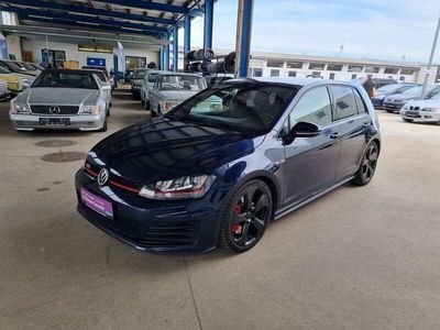 gebraucht VW Golf GTI 2,0 TSI Performance - Topzustand!