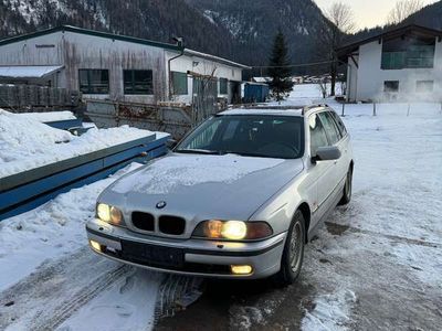 gebraucht BMW 530 530 d touring Österreich-Paket