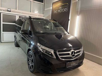 Mercedes V220