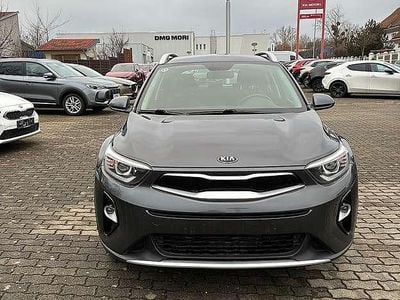 Gebraucht Kia Stonic Silver 120 PS (88 kW) 2020 Grau SUV